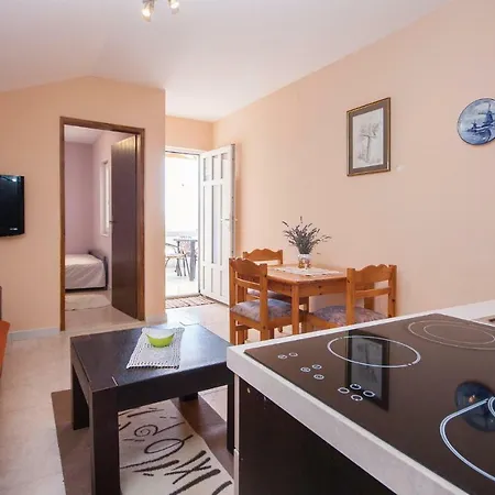 Apartment One-bedroom In Tisno